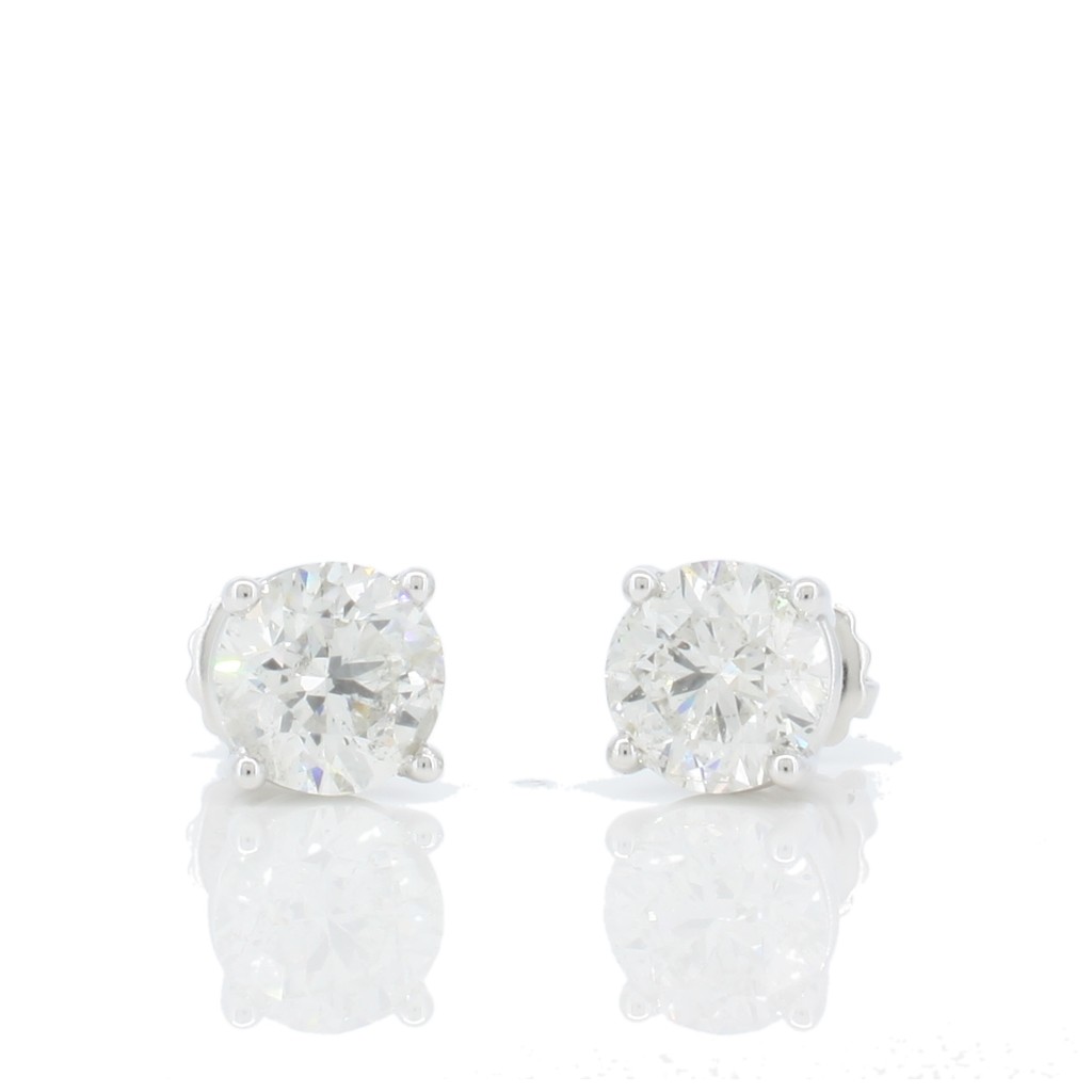 Diamond Studs with 0.26 Carats