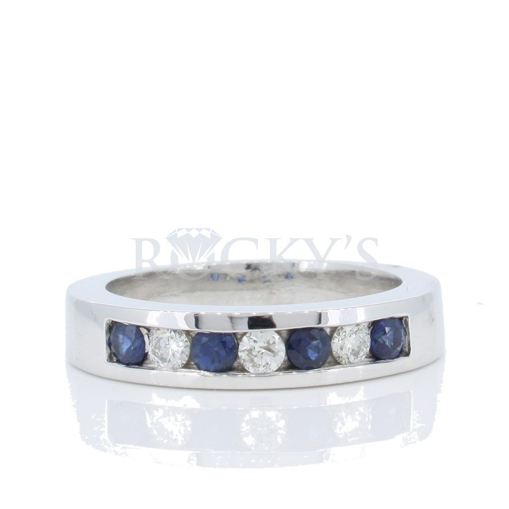 Men's Sapphire Diamond Ring with 0.79 Carats