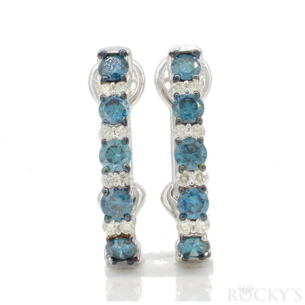 Blue Diamonds Earrings with 1.66 Carats