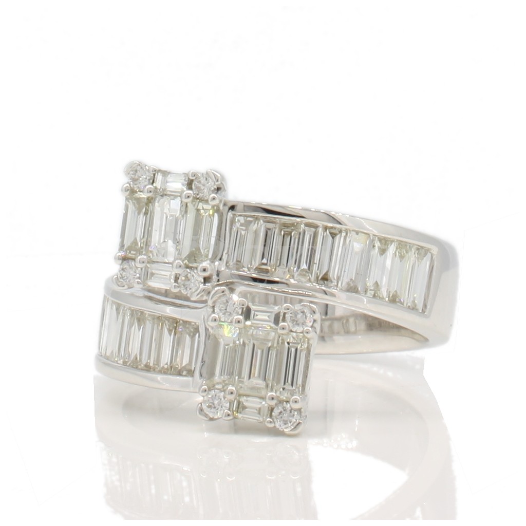 Baguette Diamond ring with 1.66 carat