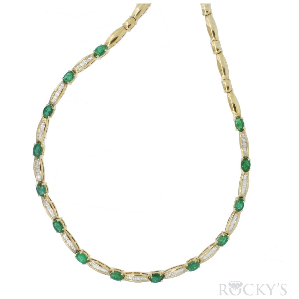 14K yellow gold emerald and diamonds necklace with 6.94ct
