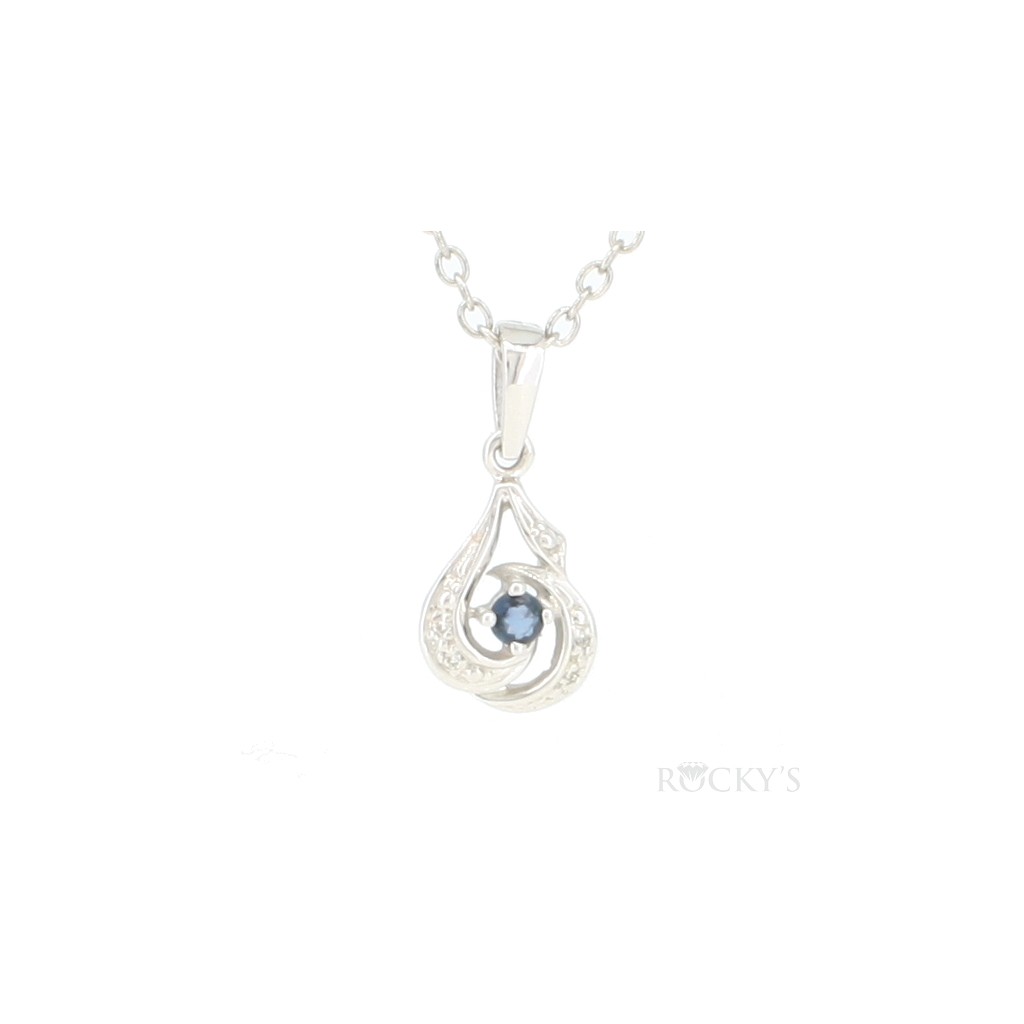 Sapphire Pendant With Diamonds