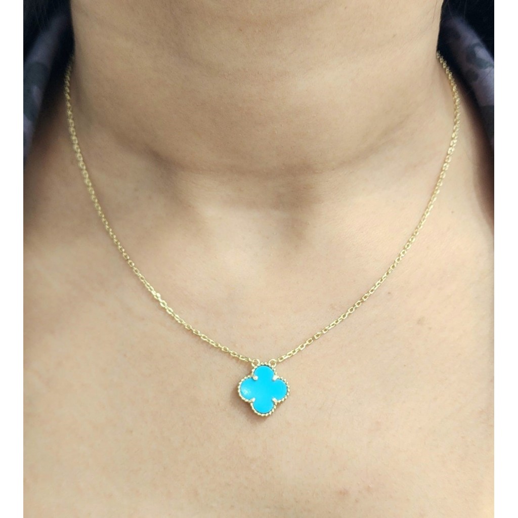 14k Single flower necklace