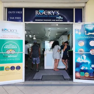 About Rocky's Diamond Gallery